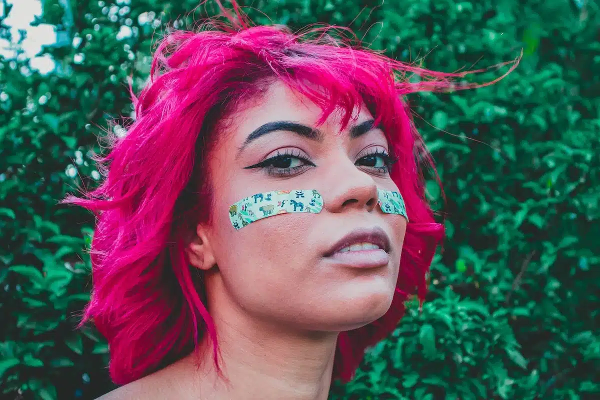 cheveux colorés